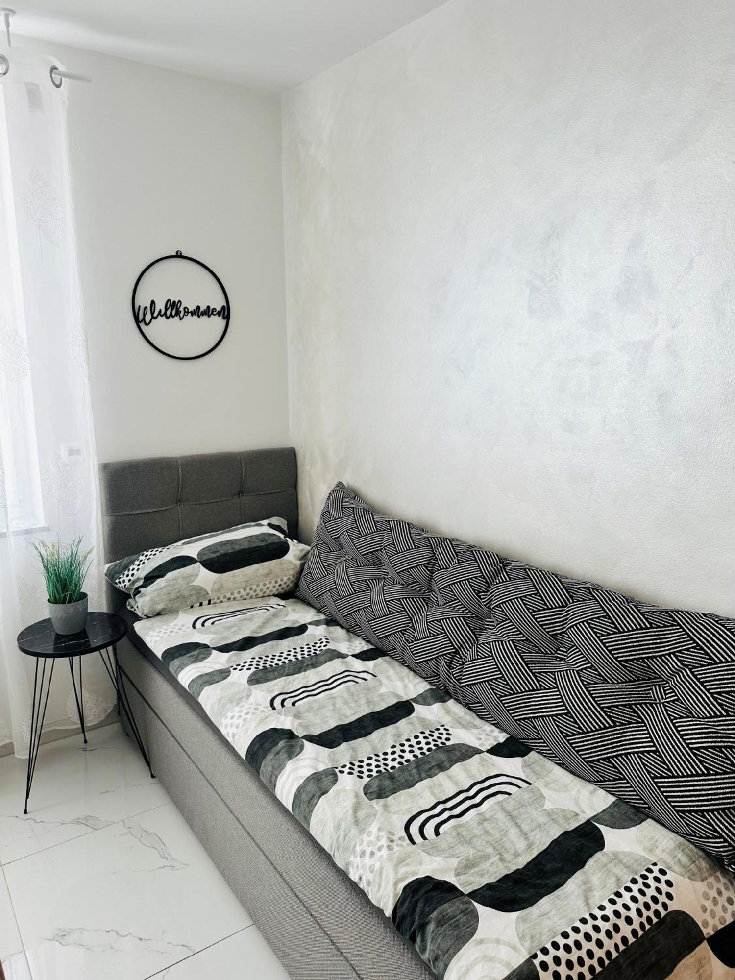 Fewo Bee61 * Langen Exklusiv Fuer 4 Personen *Vollausstattung Mit Kueche* Inklusive Terrasse المظهر الخارجي الصورة